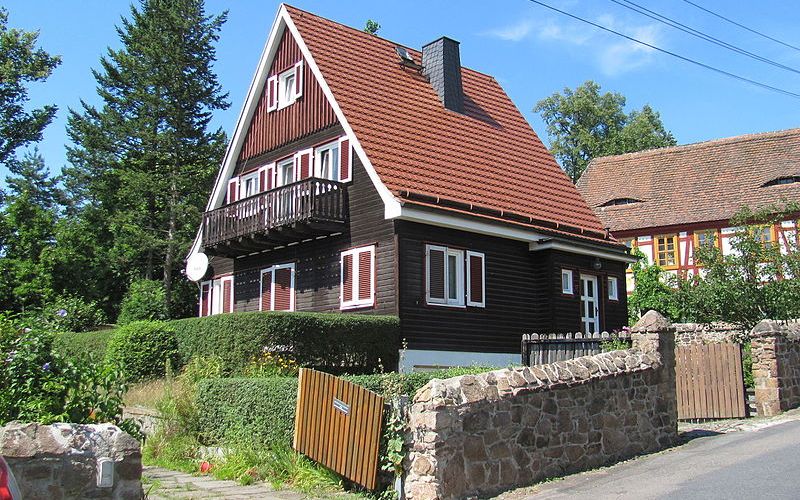 Zwangsversteigerung Einfamilienhaus mit Einliegerwohnung in 66809 Nalbach