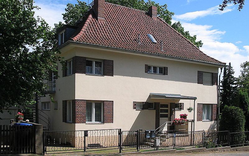 Zwangsversteigerung Mehrfamilienhaus in 09130 Chemnitz